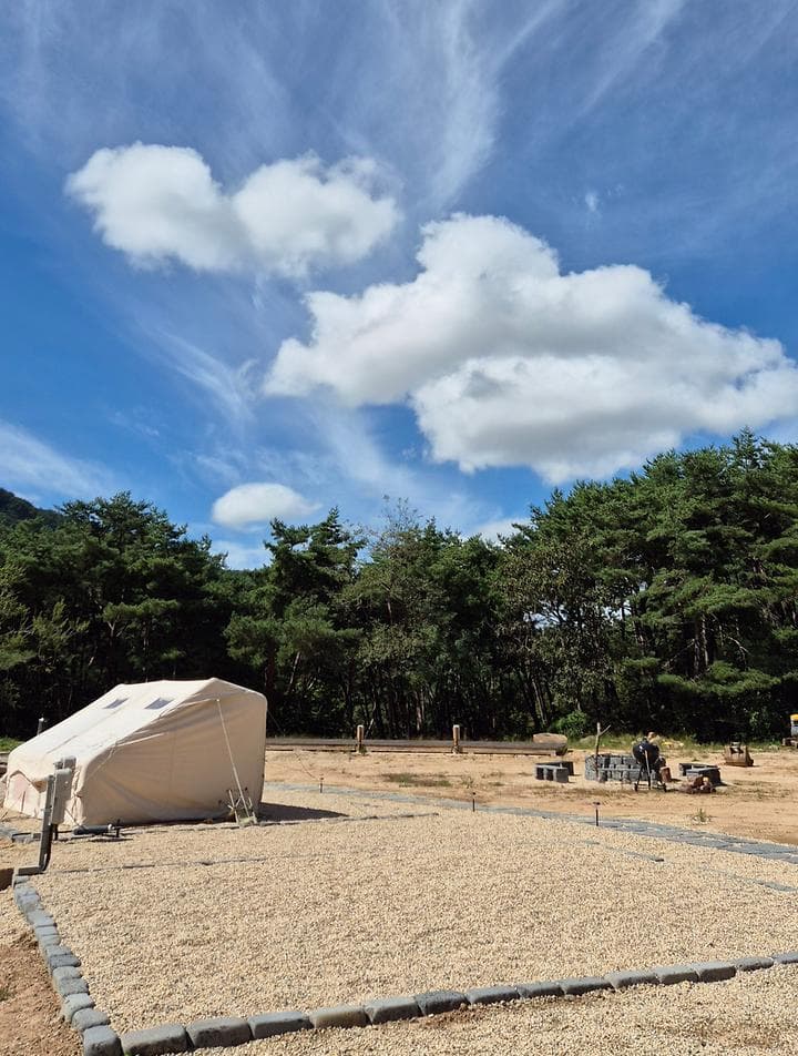 모닥모닥 황매산 캠핑장 대표 이미지