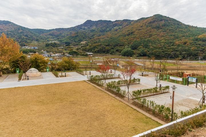 덕신야영장 대표 이미지