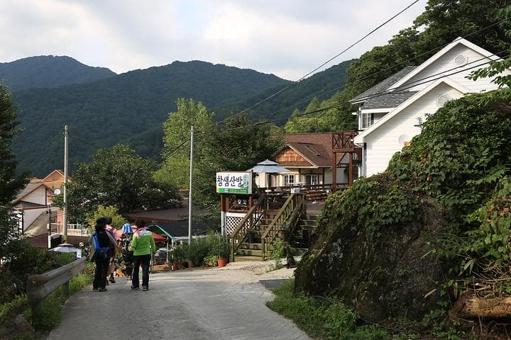 백무동야영장 대표 이미지